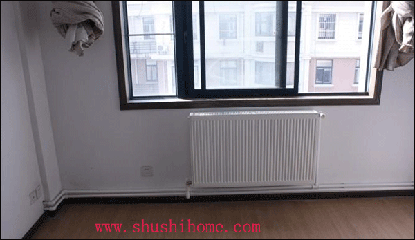 武漢鋼板式暖氣片明裝