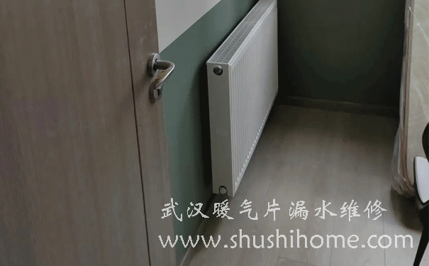 武漢暖氣片漏水維修